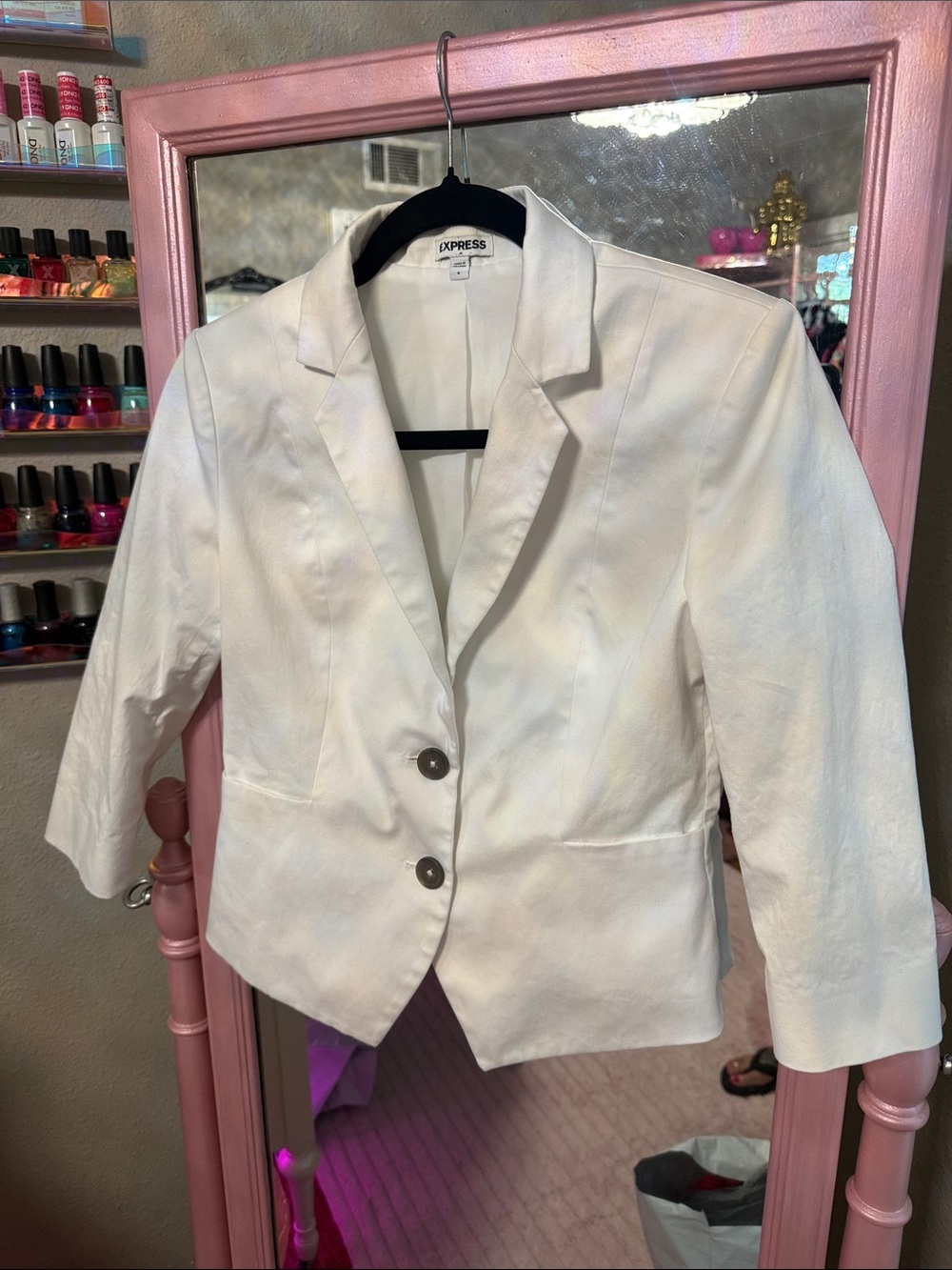 Express White Two-Button Notch Lapel Blazer